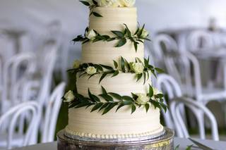 Classic Cakes - 14
