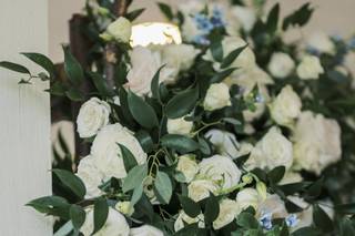 Colonial Florist - 10