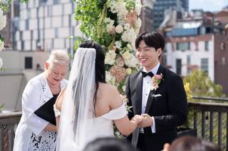 Rev. Annie NYC - Wedding Officiant - 6