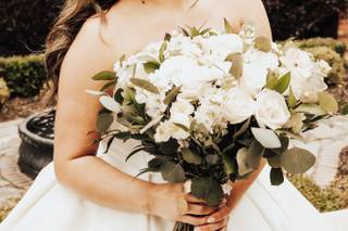 Weddings Your Way Floral & Events - 9