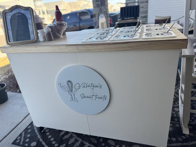 Shatzie’s treat cart - 4