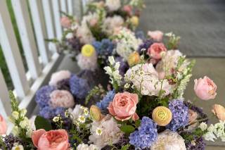 Blooms by the Box - 42