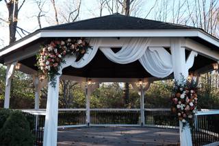 NE Flower Boutique - 102