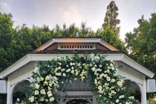 Disneyland Hotel - 17