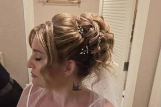 Perfect Hair and Makeup - 24