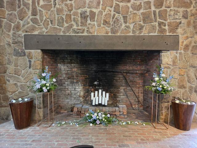 Debbies Bouquets - 3