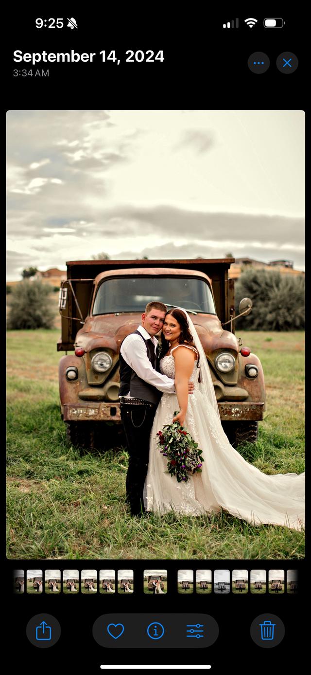 Lake Side Barn - 3