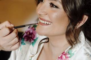 Nelly Makeup Studio - 12