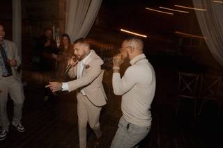 Sound Love Audio DJ Entertainment & Uplighting - 9