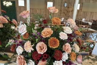 Weddings Your Way Floral & Events - 15