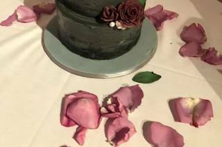 Custom Cakes by Krystle - 1