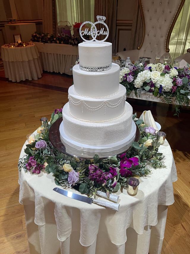 David's Custom Cakes - 3