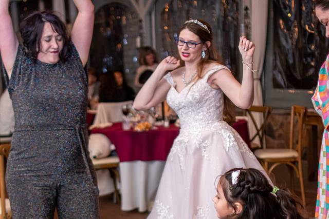 The Pros Weddings- Photography 5