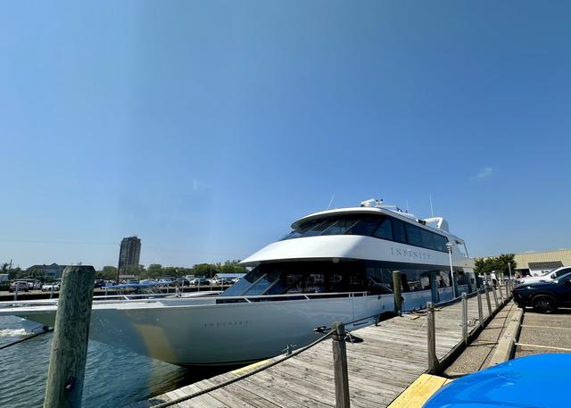Infinity and Ovation Yacht Charters - 3