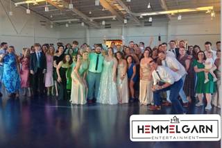 Hemmelgarn Entertainment DJ & Photo Booth Services, LLC - 6