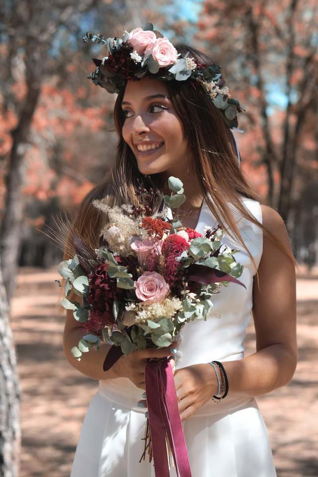 Elegance Flowers & Gifts - 2