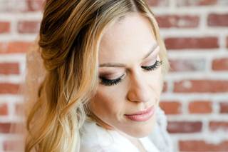 Genna Khein MakeUp And Hair Artist - 16