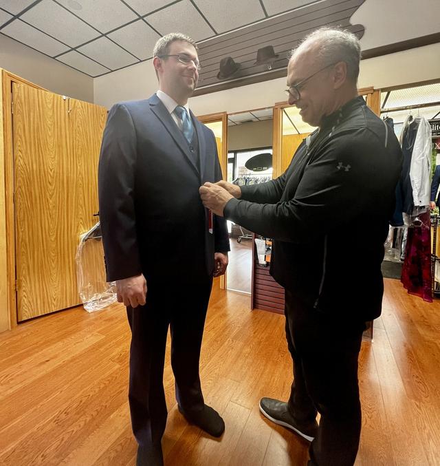 Lorenzo’s Tailoring & Formalwear - 2