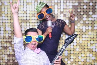 Pro Mirror Photo Booth - 8