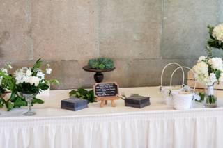 Fieldstone Florals - 11