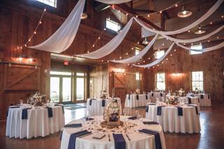 Inn at Manchester Celebration Barn - 33