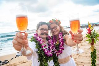 Sweet Hawaii Wedding - 13