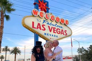Theme Las Vegas Weddings - 61
