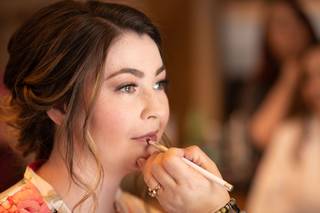 Bliss Salon and Boutique - 6