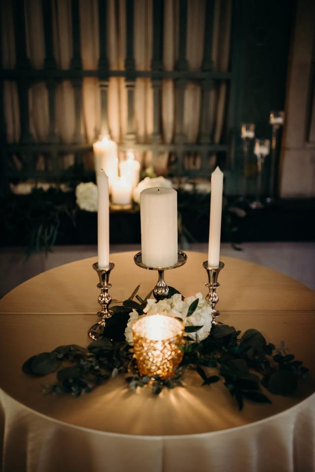 Rustique Swan Event Design, Styling & Vintage Rentals - 2
