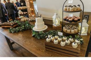 Frosted Swirl Cupcakes - 84