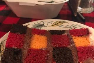 Sorellas Custom Cakes - 29