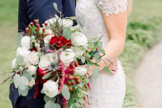 Sweet Pea’s Floral Designs of Distinction - 6