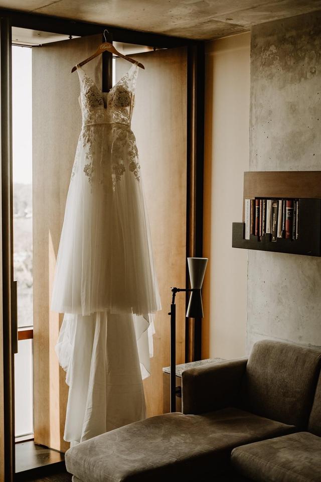 Ivory & Lace by CC's - 2