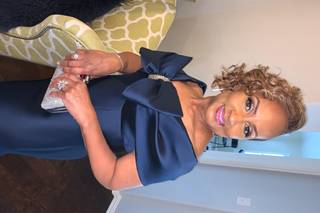 Makeup by: Dawn Aisha - 16