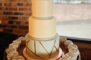 Celebrity Cake Studio - 21