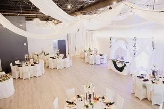 Elegant Studios Event Center - 15