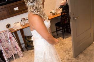 Modern Bride and Formal Shop - 40