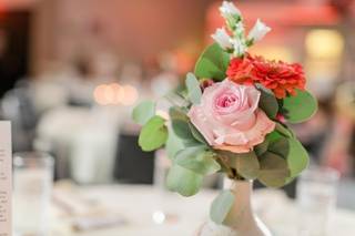 Lace and Peonies Floral Design - 63