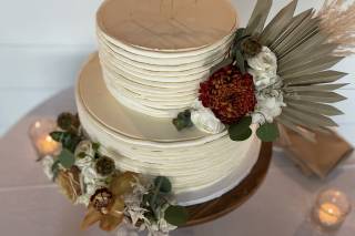 Bloom Custom Cakes - 30