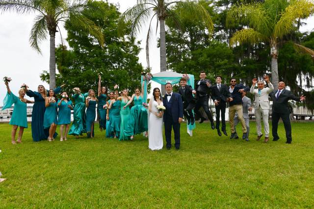 Elegant Entertainment DJ and Video Services 5