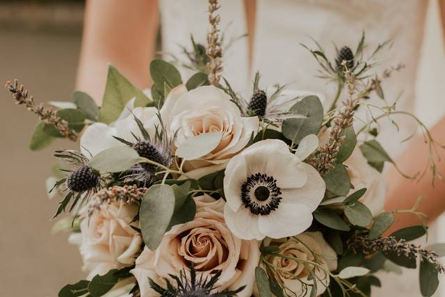 Laura's Flower Boutique 1