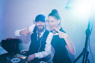 MYLOS ENTERTAINMENT - 7