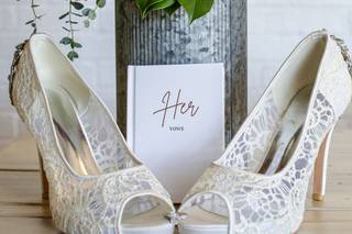 Accent Floral Design - 6