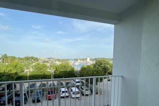 Faro Blanco Resort Marathon Florida Keys, Curio by Hilton - 48