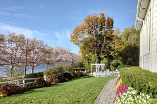 Sea Cliff Manor - 24