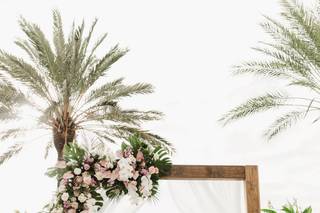 Signature Florals - Flowers - Fort Myers, FL - WeddingWire