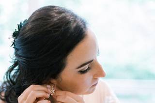 Gorgeous Locks and Makeup - 41