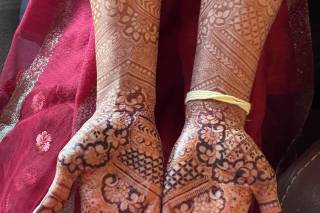 Naseem's Henna & Art - 32