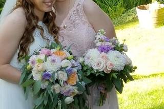 Dreyer House Florals - 73