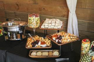 Main Event Catering & Cakes - 6
